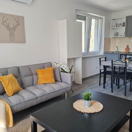 Malna Vendeghaz Siofok Apartment Ngoại thất bức ảnh