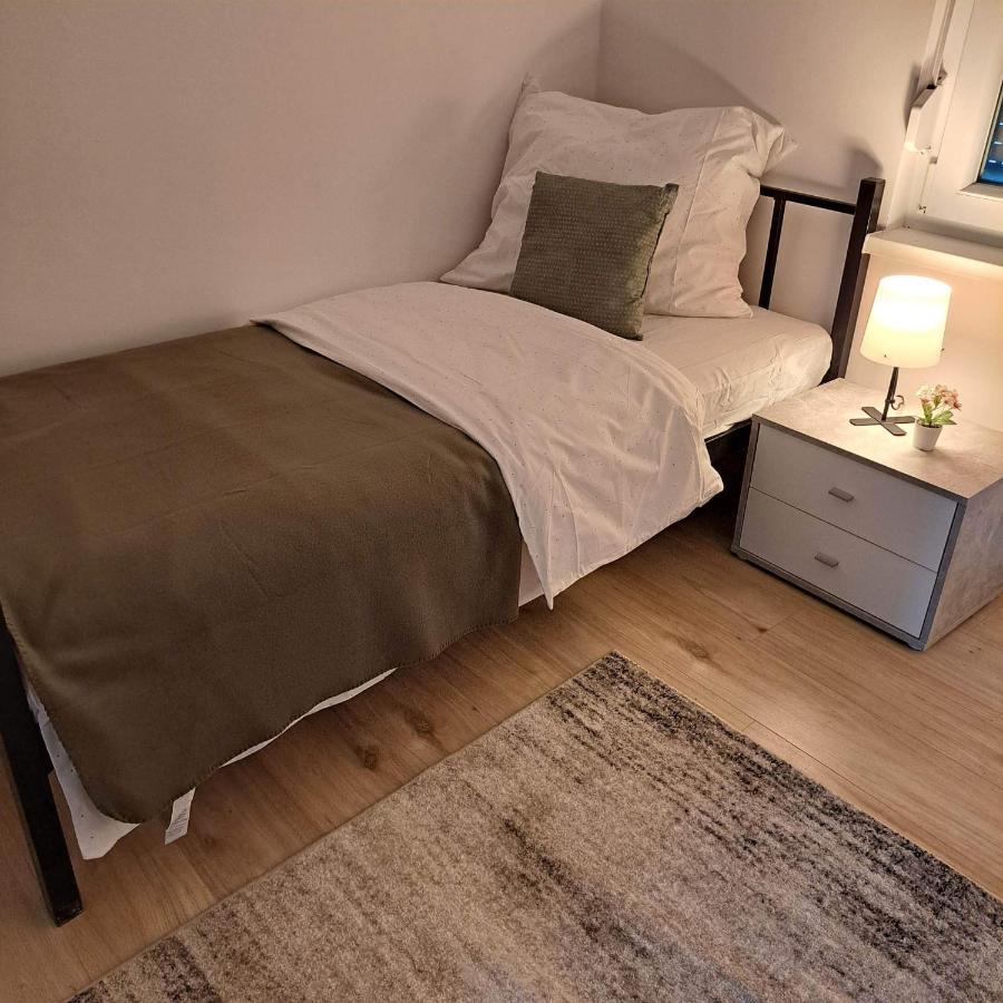 Malna Vendeghaz Siofok Apartment Ngoại thất bức ảnh