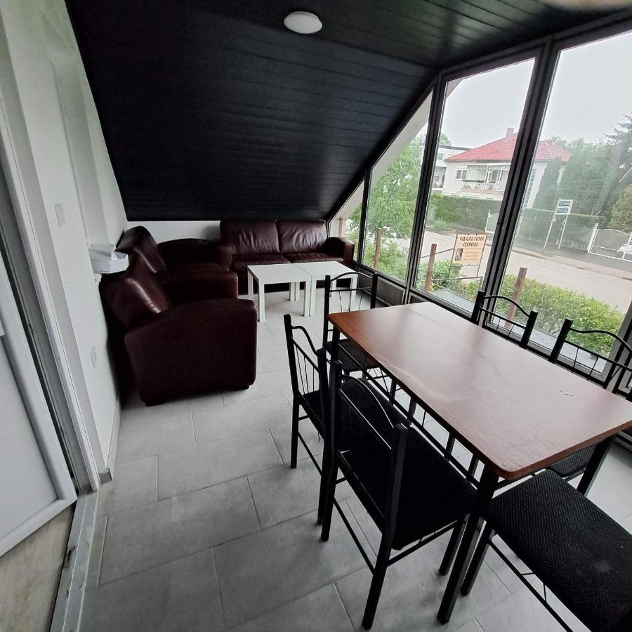 Malna Vendeghaz Siofok Apartment Ngoại thất bức ảnh