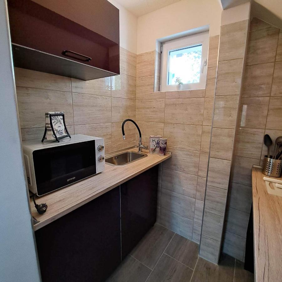 Malna Vendeghaz Siofok Apartment Ngoại thất bức ảnh