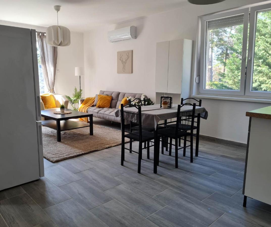 Malna Vendeghaz Siofok Apartment Ngoại thất bức ảnh